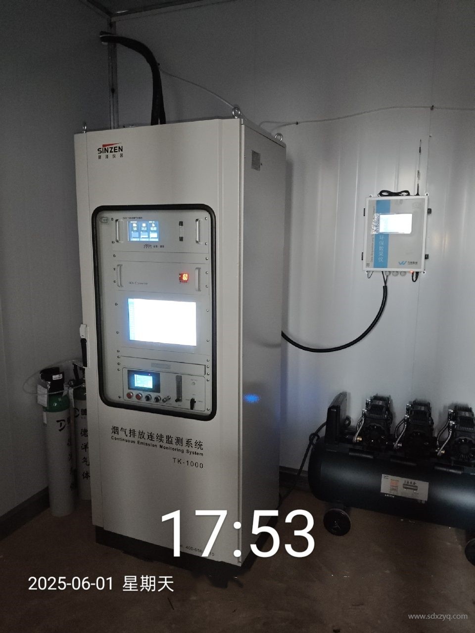 煙氣在線監(jiān)測系統(tǒng).jpg